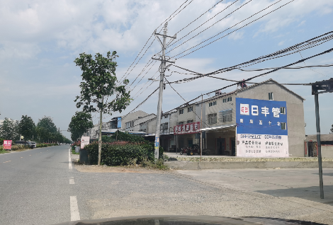 博爱如何能保证墙体广告的醒目性？